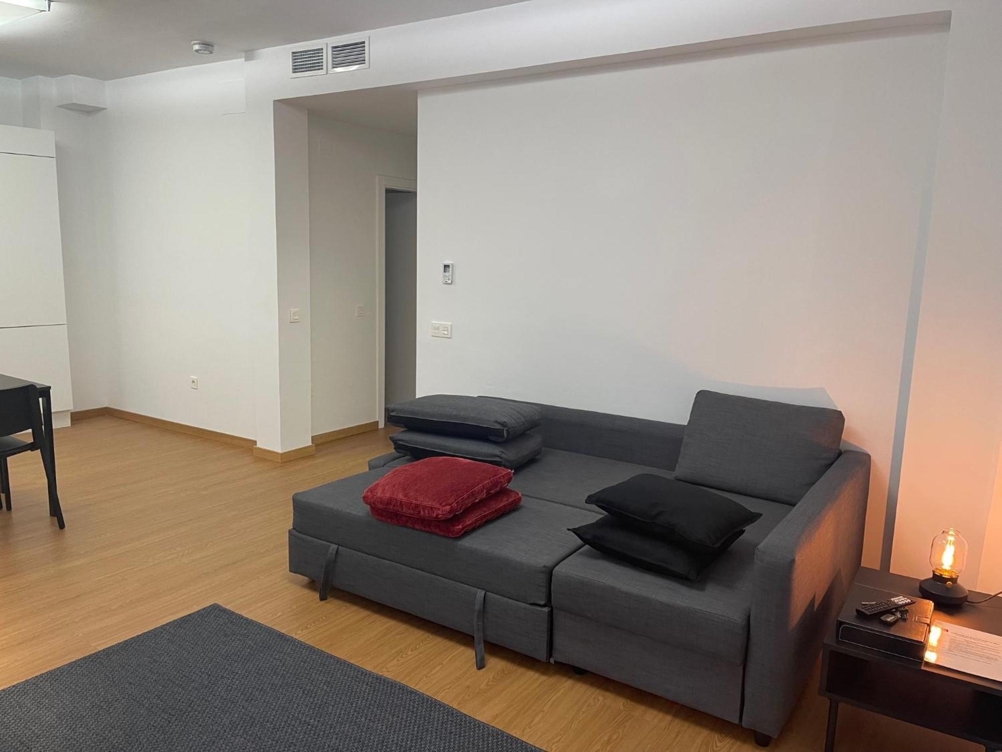 Apartamento Calle Rodrigo De Triana Con Opcion De Parking Seville Exterior photo