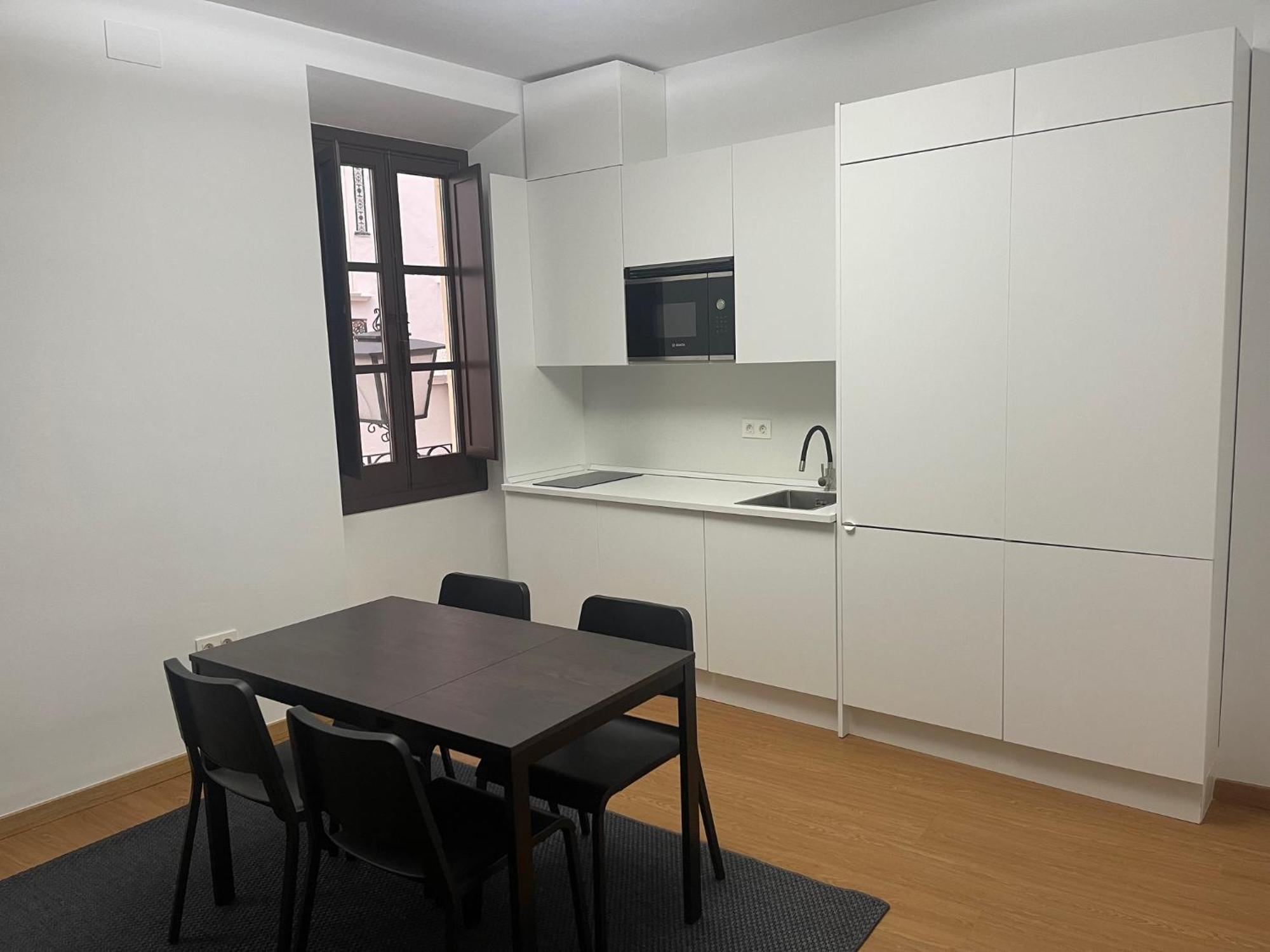 Apartamento Calle Rodrigo De Triana Con Opcion De Parking Seville Exterior photo